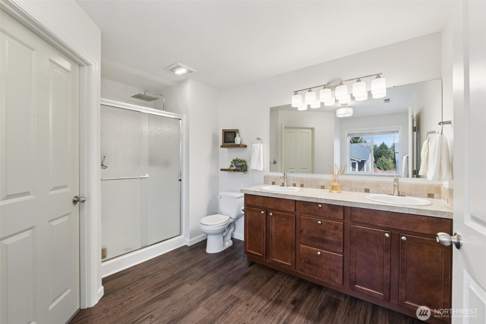 15832 92nd Avenue Ct E, Puyallup, WA 98375