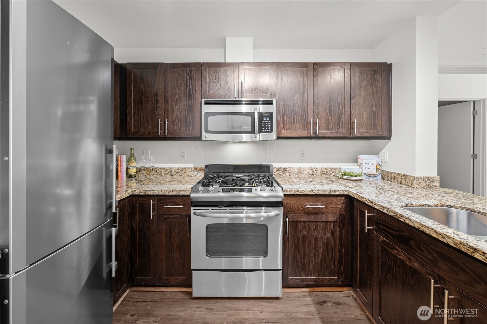 15100 6th Avenue SW #332, Burien, WA 98166