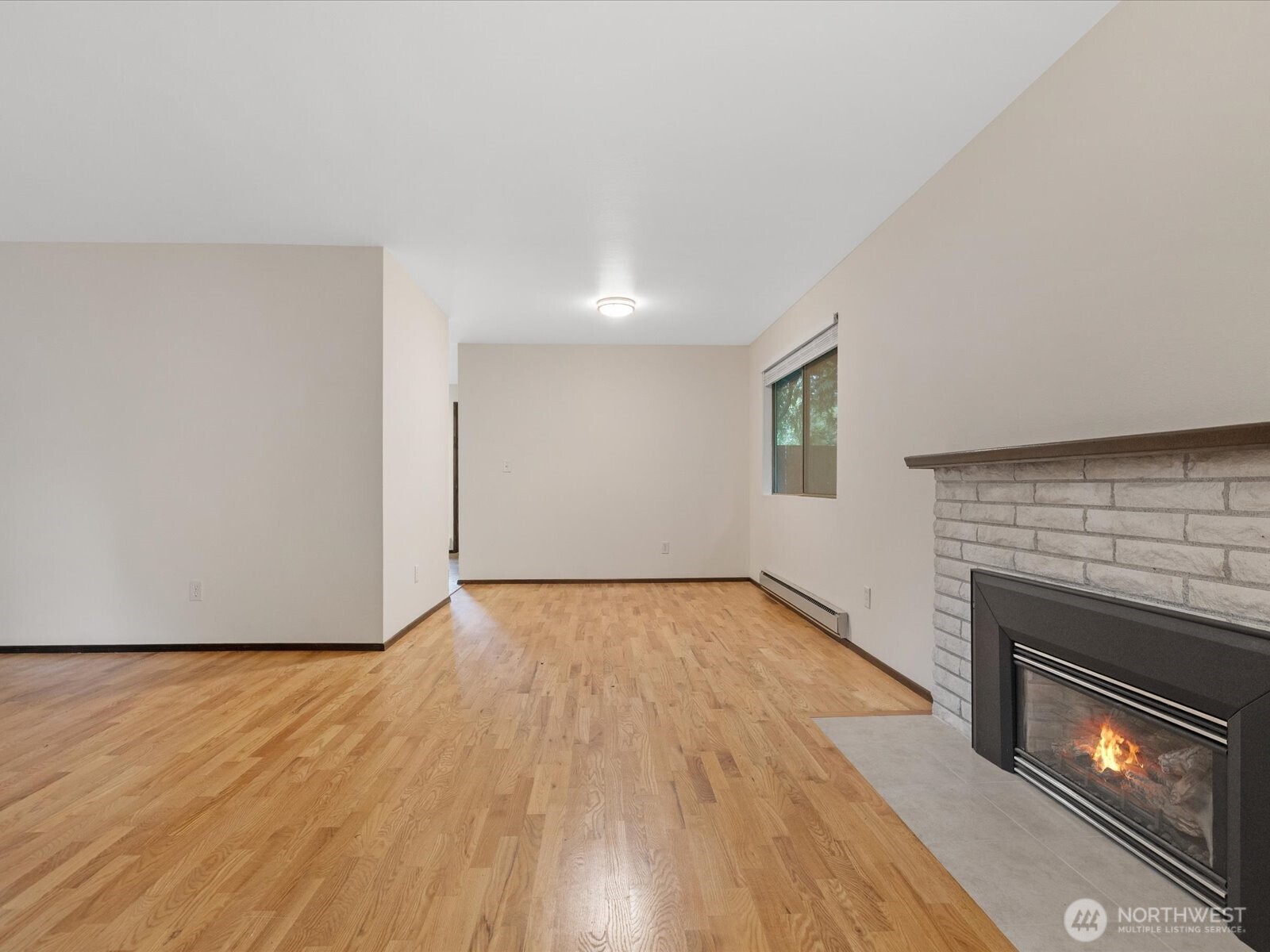 8506 192nd Street SW, Edmonds, WA 98026