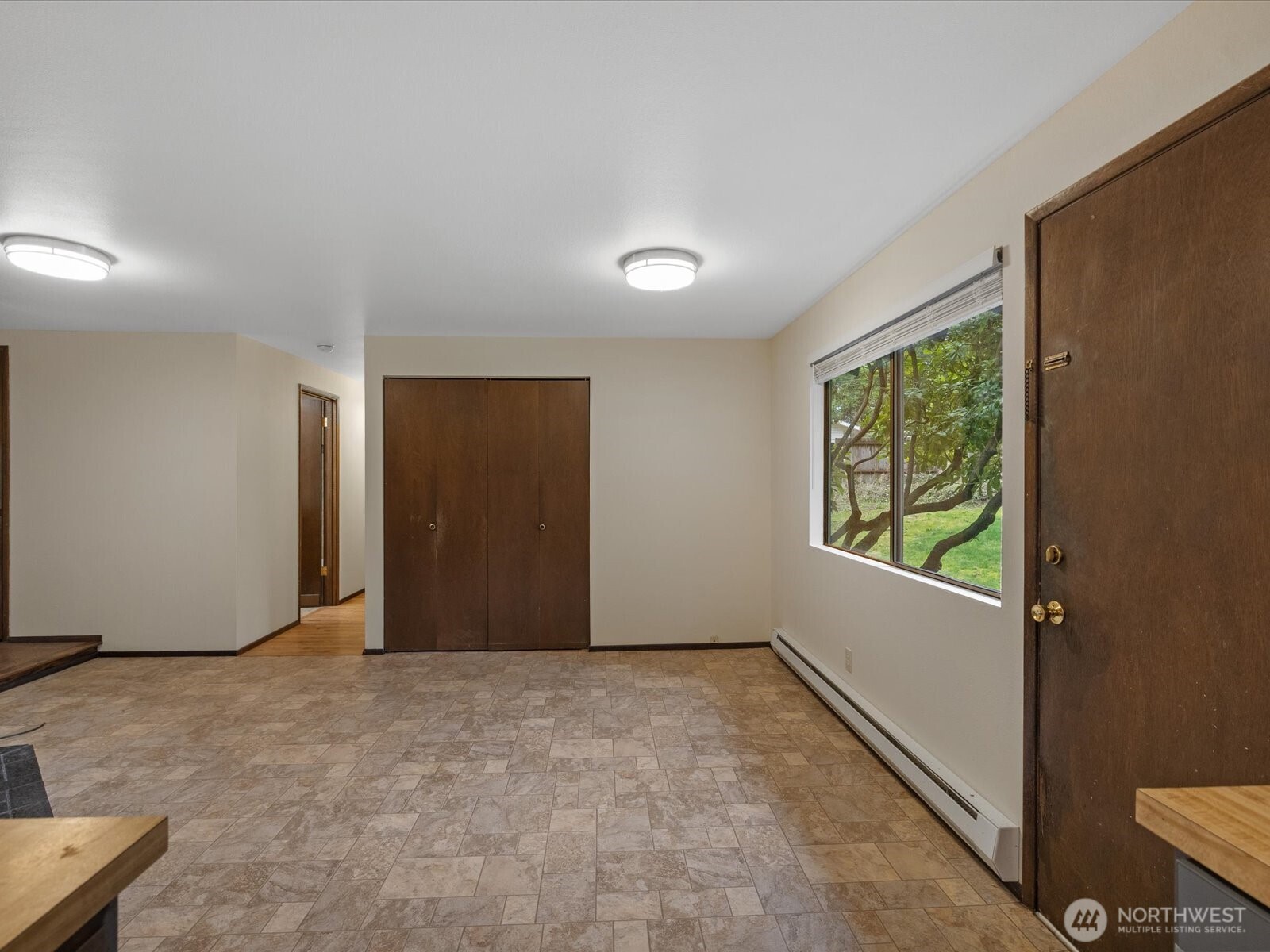8506 192nd Street SW, Edmonds, WA 98026