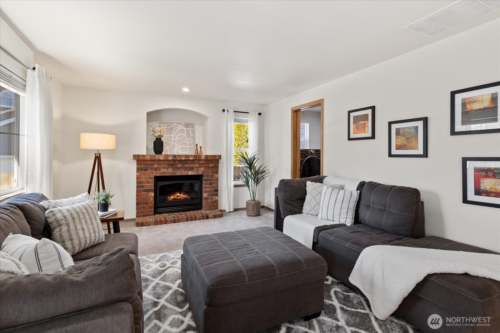 18211 SE 261st Court , Covington, WA 98042