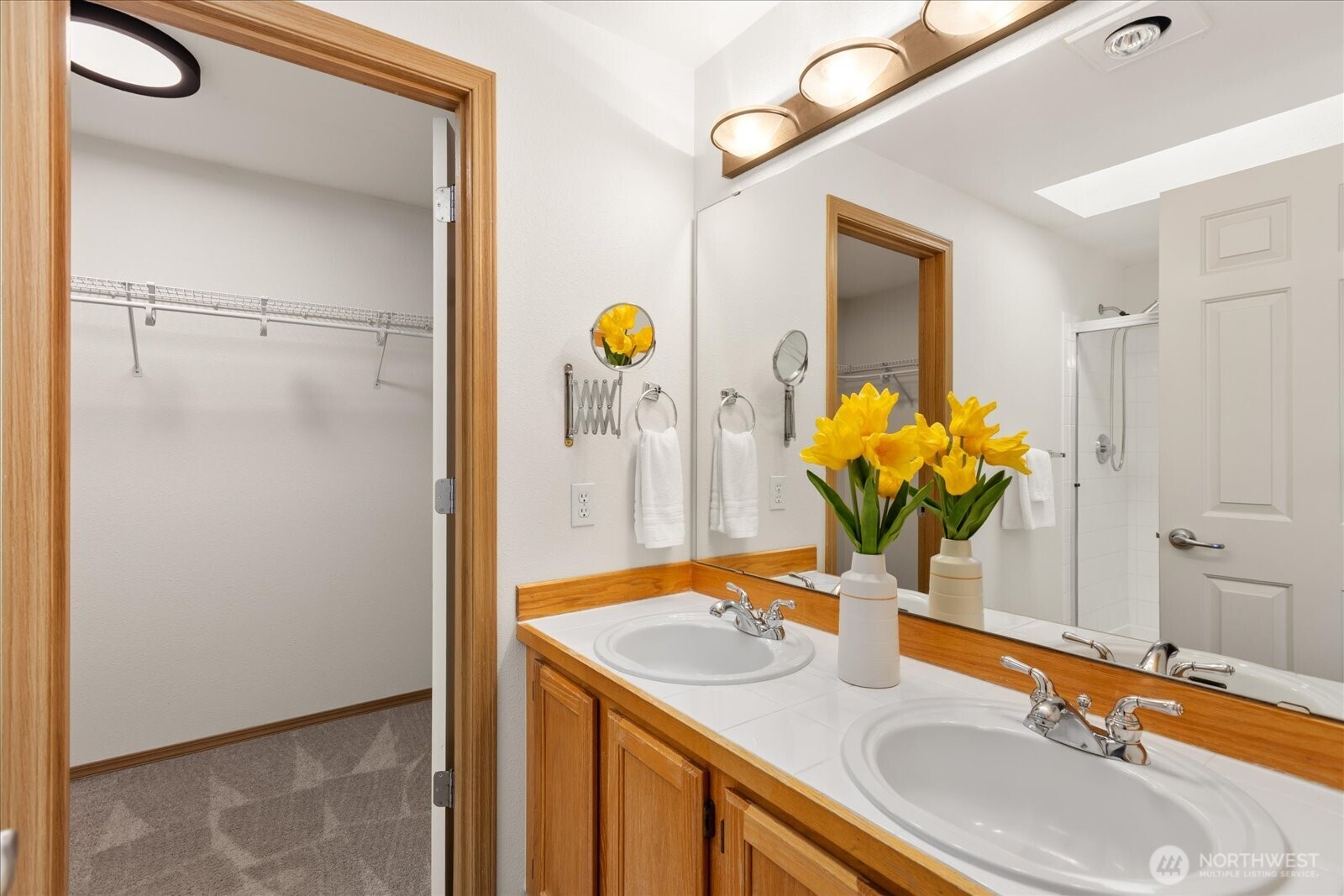 18211 SE 261st Court , Covington, WA 98042