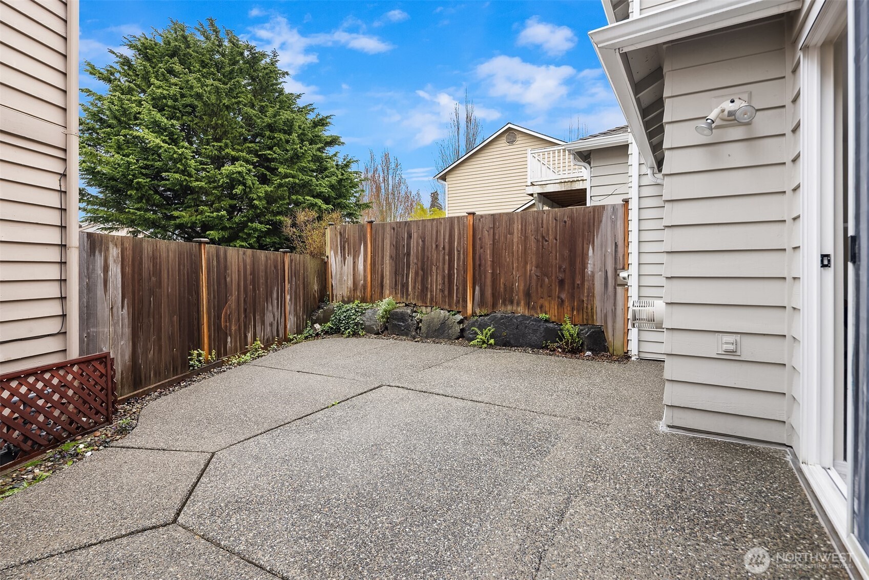 5735 14th Drive W, Everett, WA 98203