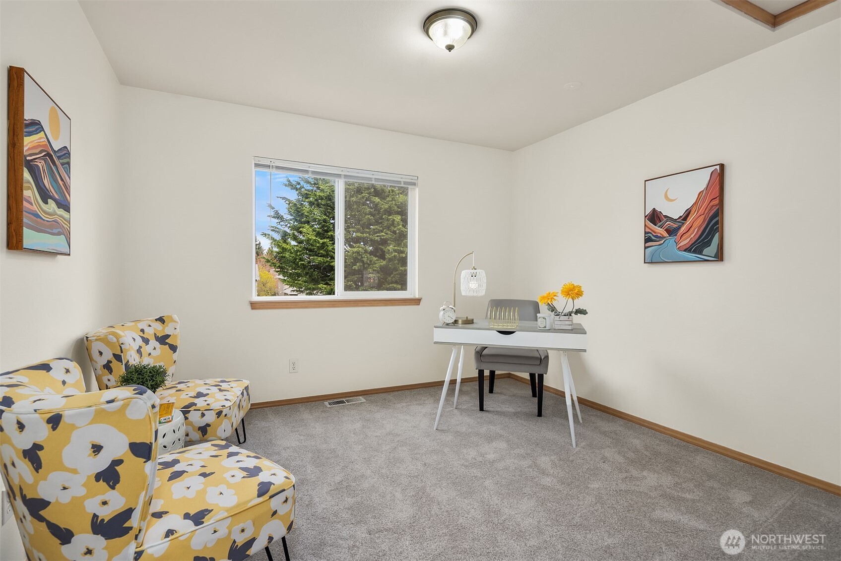 5735 14th Drive W, Everett, WA 98203