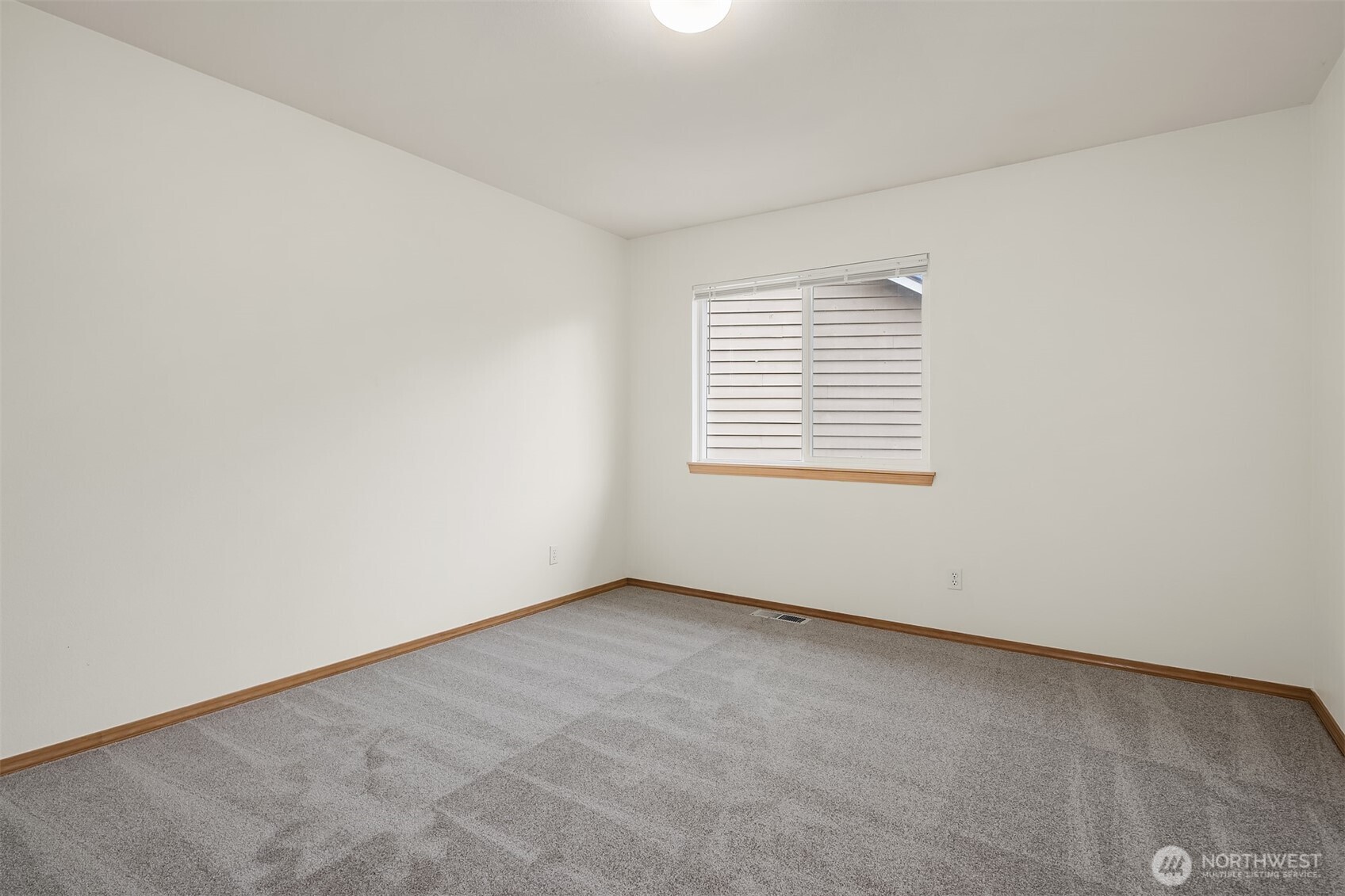 5735 14th Drive W, Everett, WA 98203