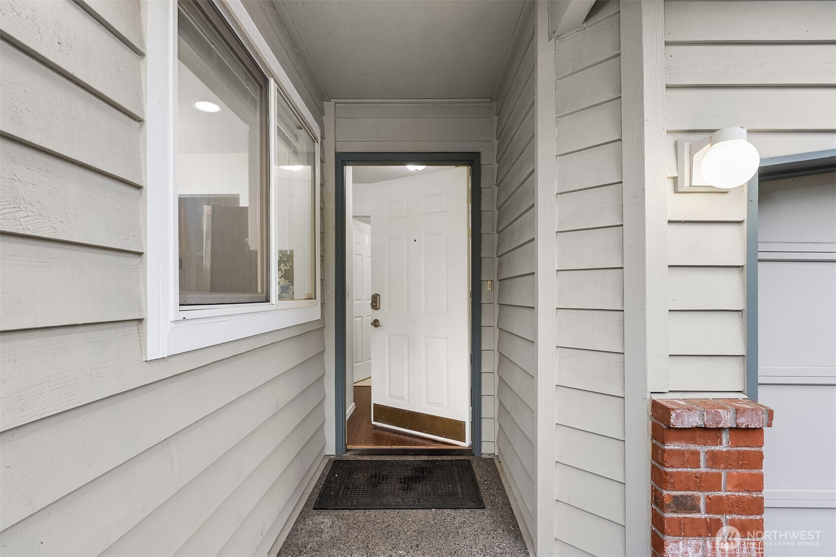 5735 14th Drive W, Everett, WA 98203