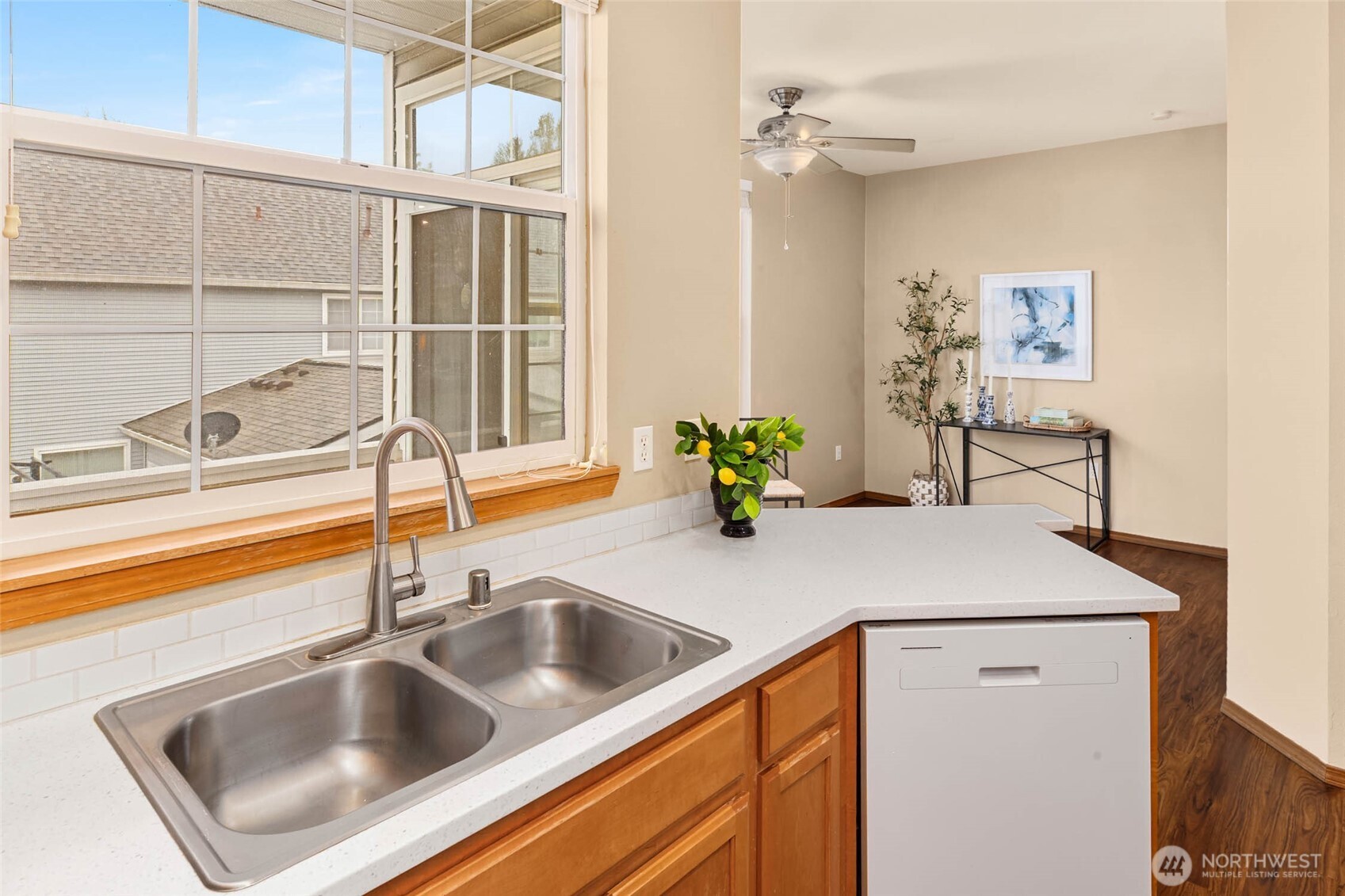 22736 NE 4th Lane , Sammamish, WA 98074