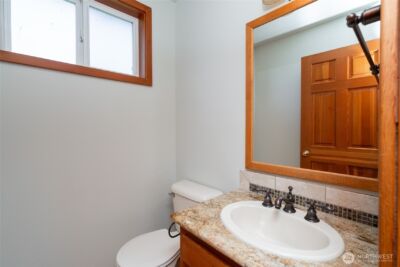 6065 Central Avenue , Anacortes, WA 98221 - Photo 21