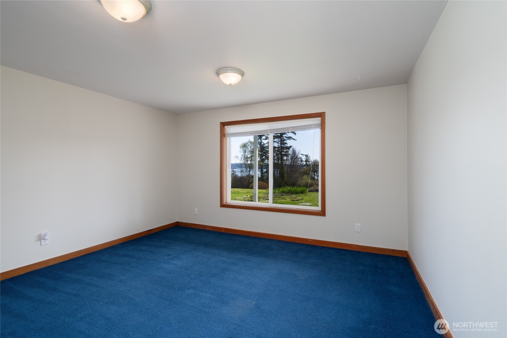 6065 Central Avenue , Anacortes, WA 98221