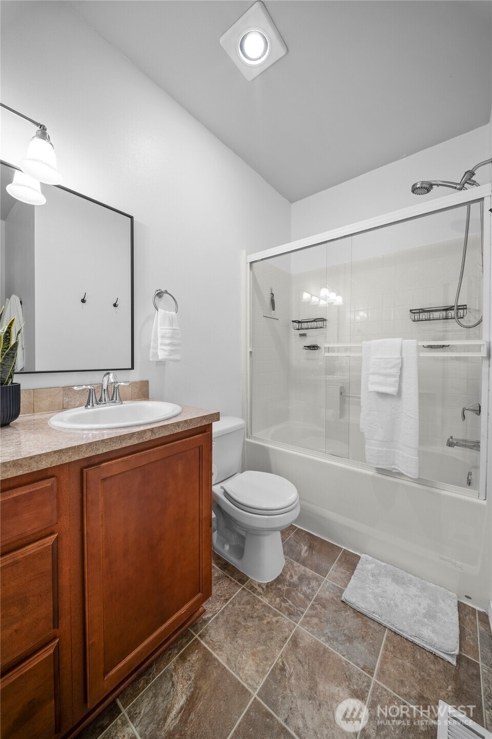 1404 77th Trail SE, Tumwater, WA 98501