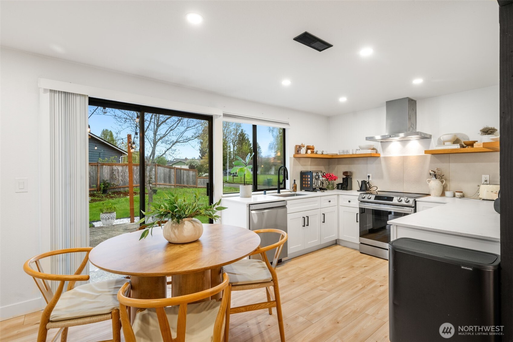 327 213 Place SW, Bothell, WA 98021