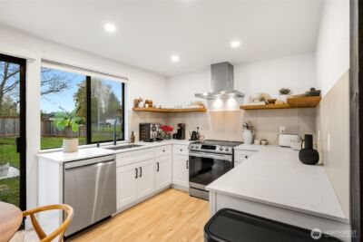 327 213 Place SW, Bothell, WA 98021 - Photo 9