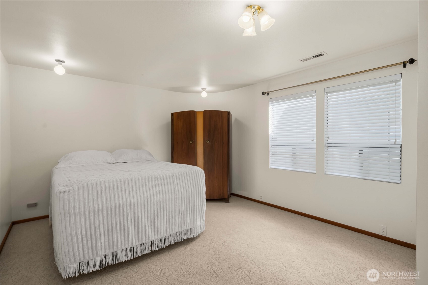 1205 11th Court SW, Olympia, WA 98502