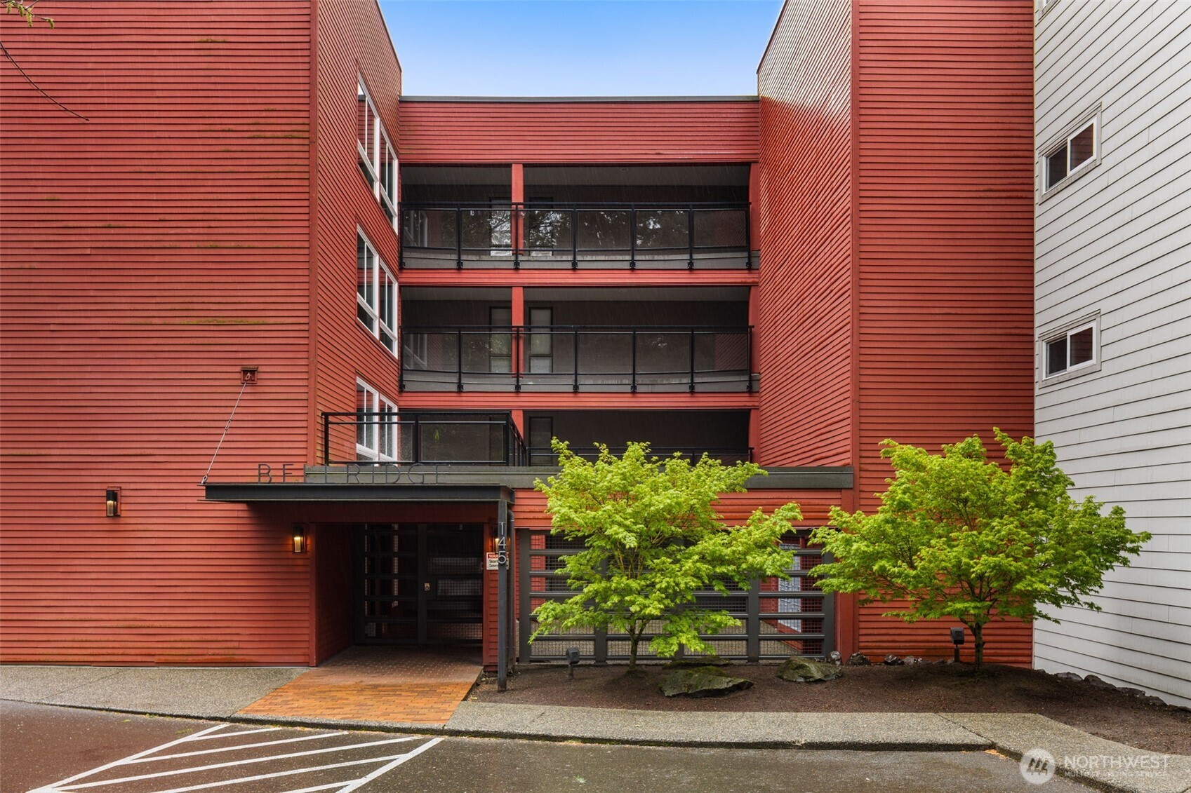 145 105th Avenue SE #25, Bellevue, WA 98004