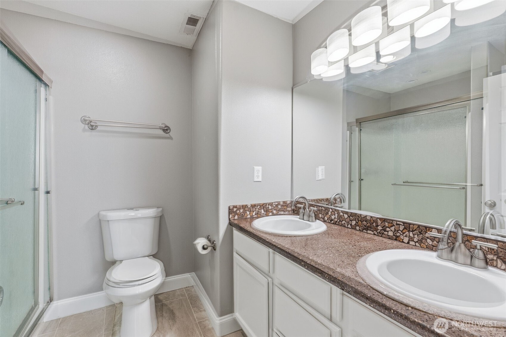 722 NW Meadow Ridge Lane , Camas, WA 98607