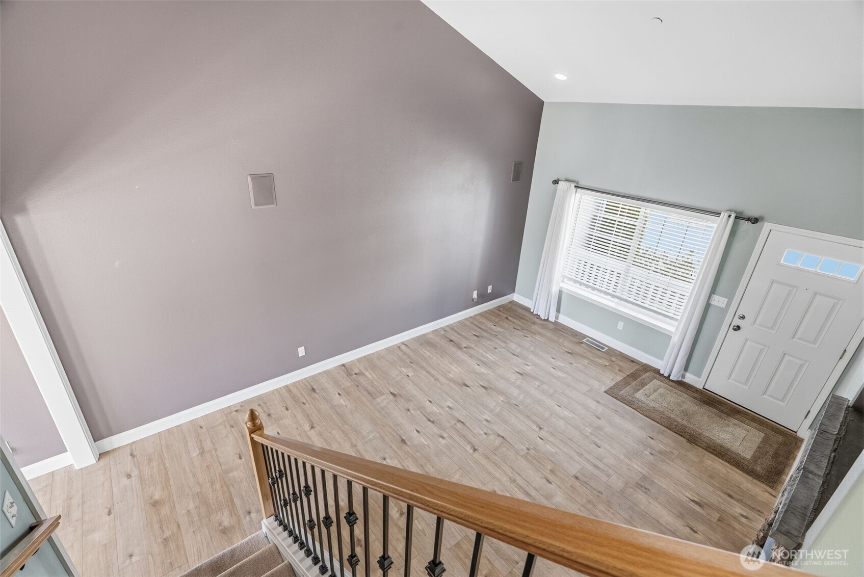 722 NW Meadow Ridge Lane , Camas, WA 98607