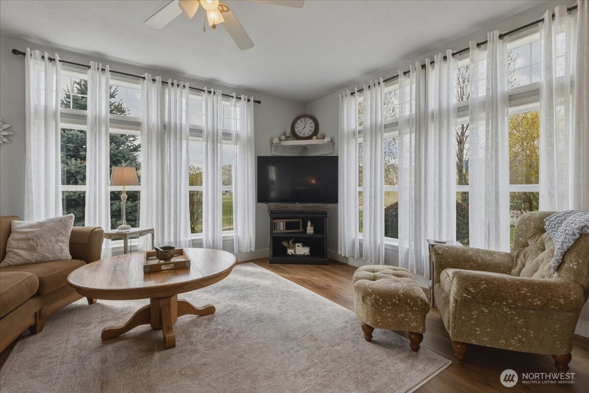 7 Horizon Drive , Tonasket, WA 98855