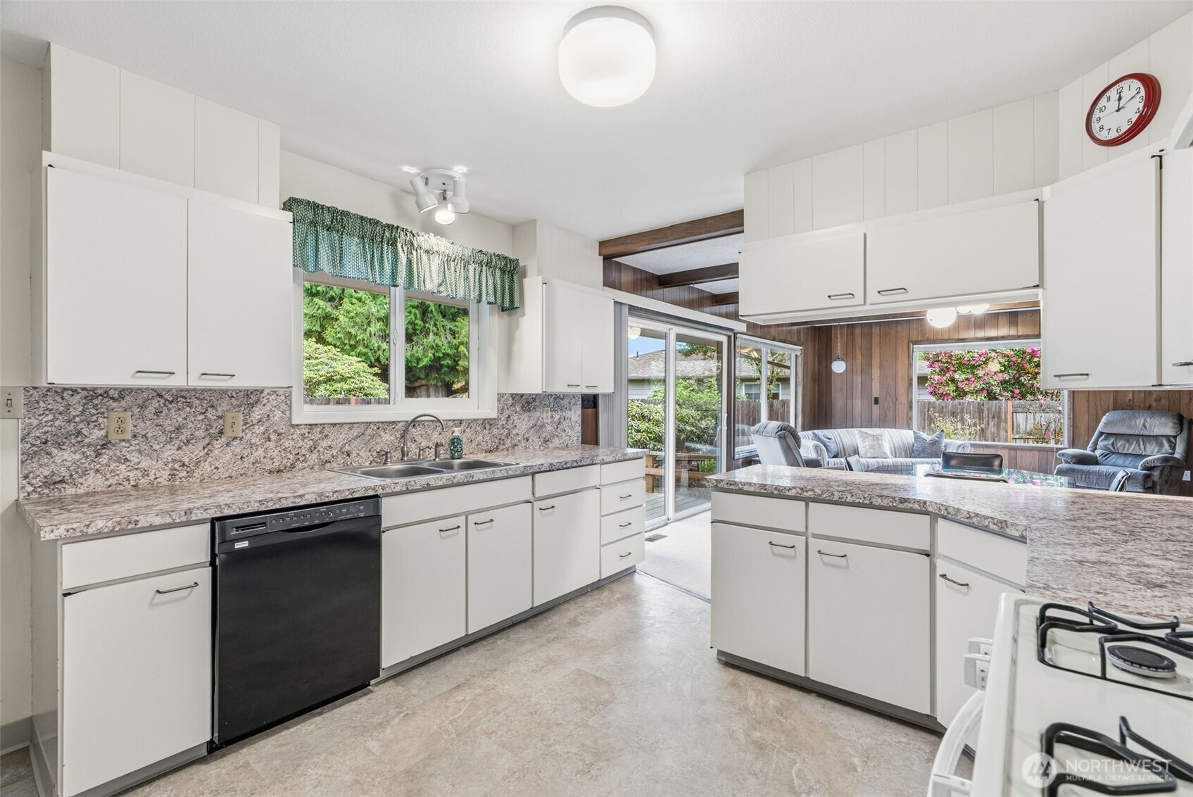2246 Cascade Way , Longview, WA 98632