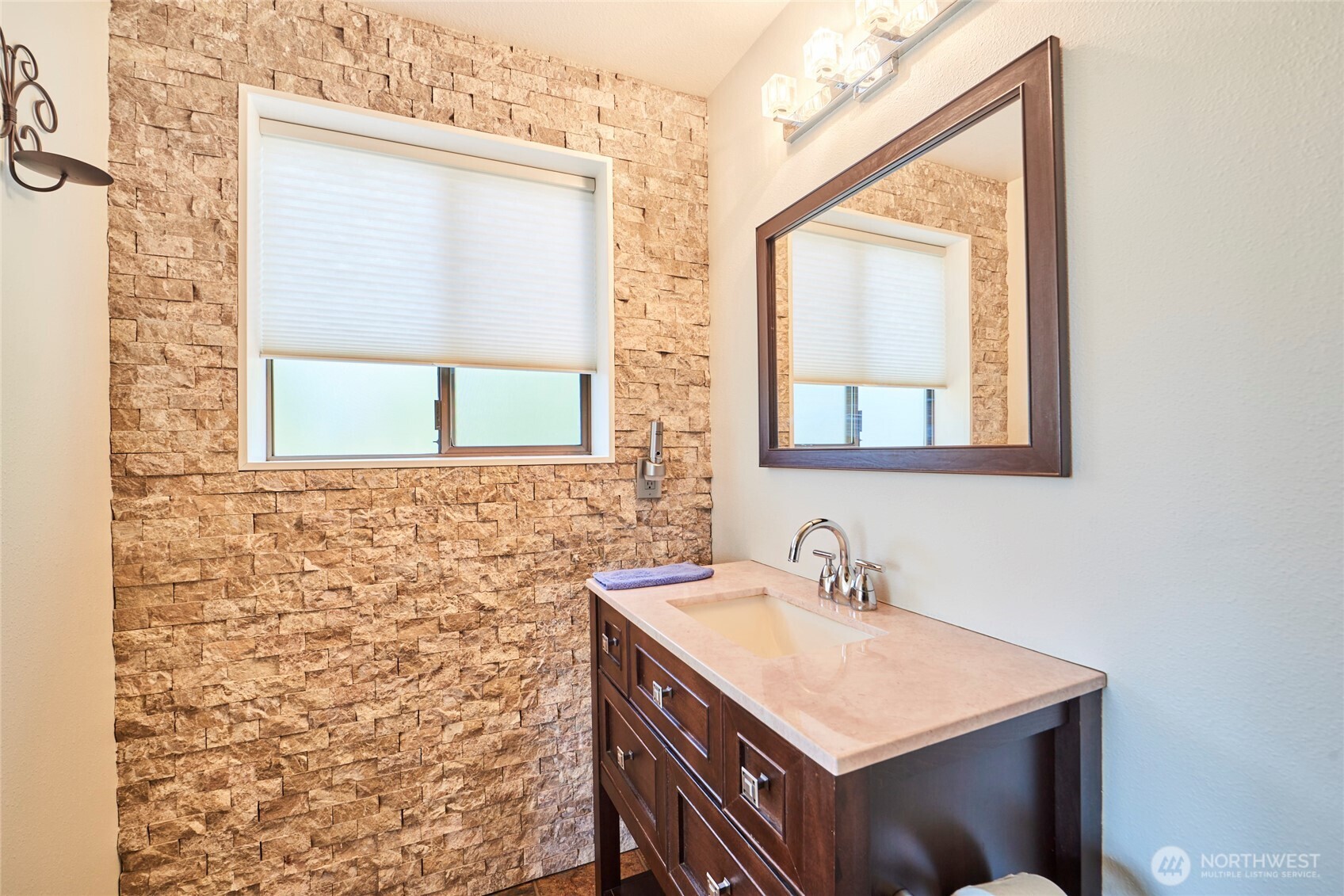 15028 245th Avenue SE, Issaquah, WA 98027