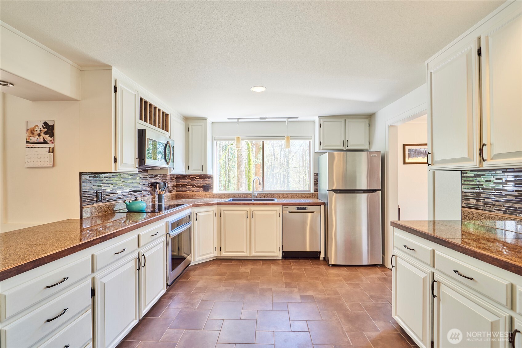 15028 245th Avenue SE, Issaquah, WA 98027