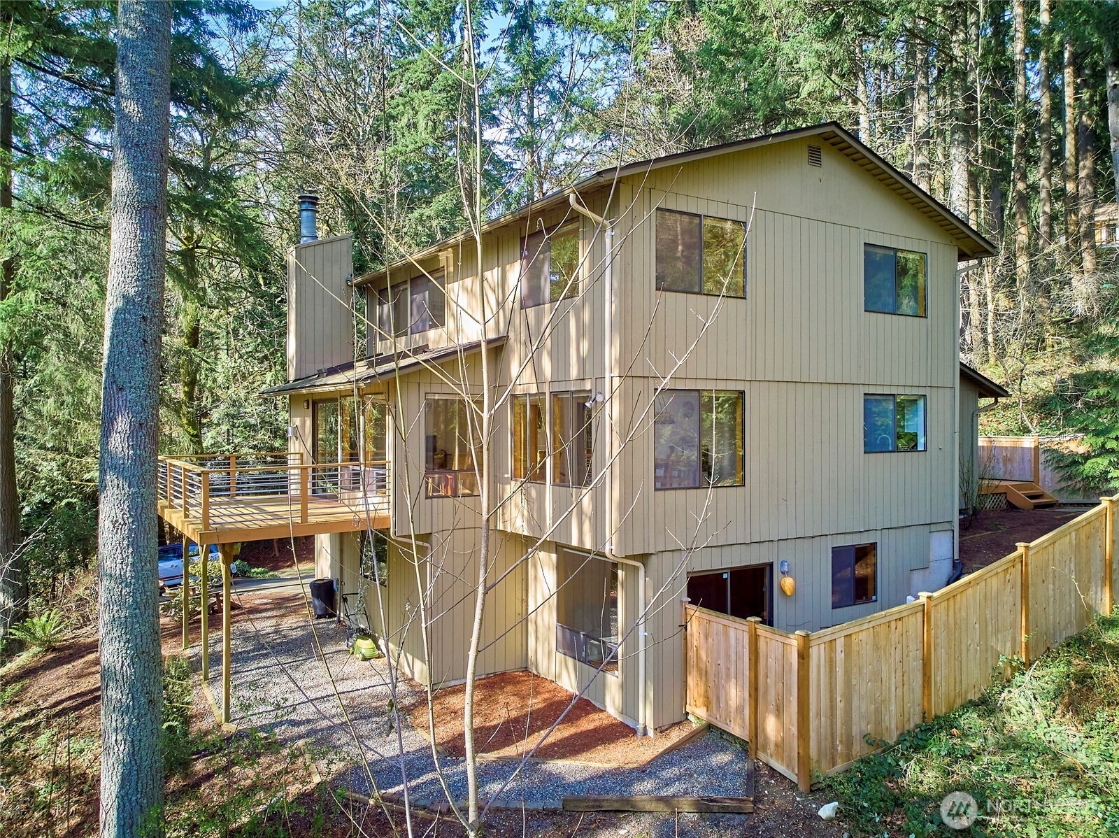 15028 245th Avenue SE, Issaquah, WA 98027