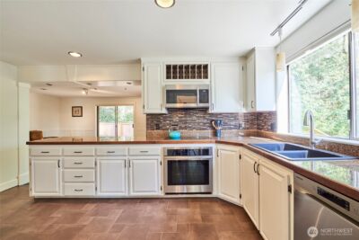 15028 245th Avenue SE, Issaquah, WA 98027 - Photo 6