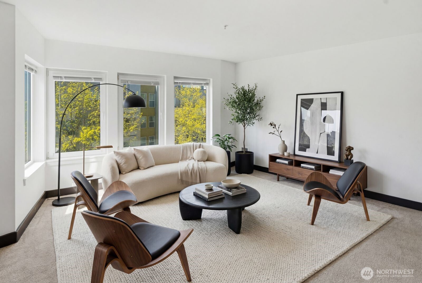 2440 Western Ave #509, Seattle, WA 98121