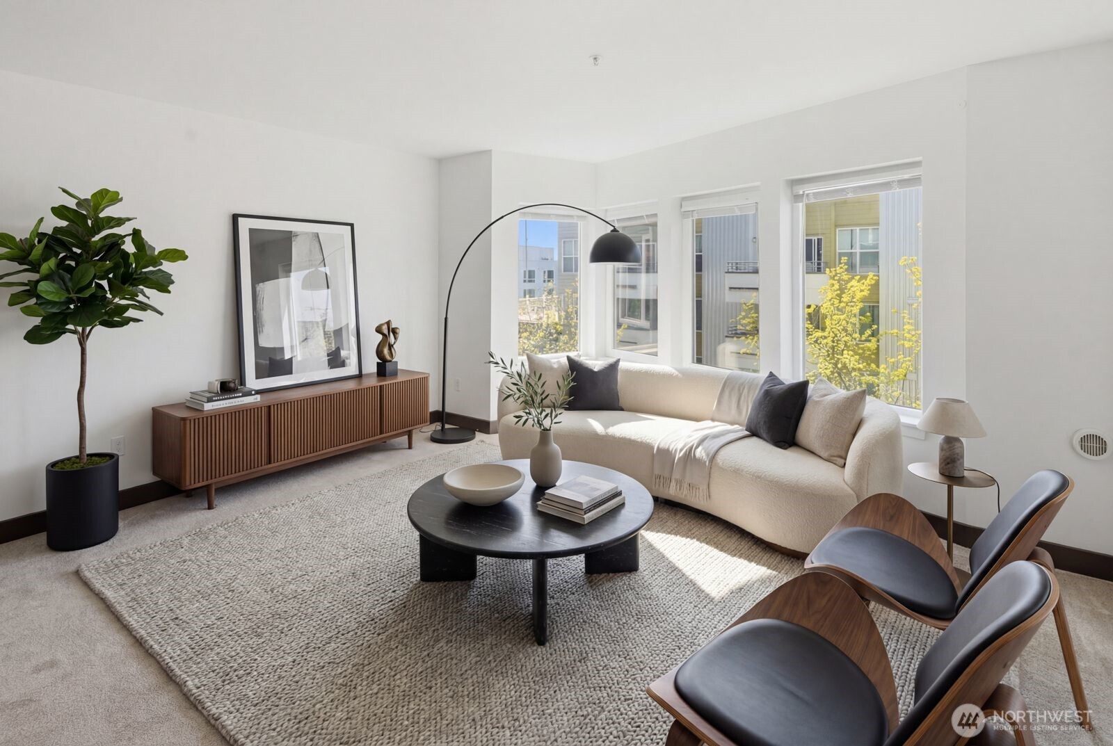 2440 Western Ave #509, Seattle, WA 98121