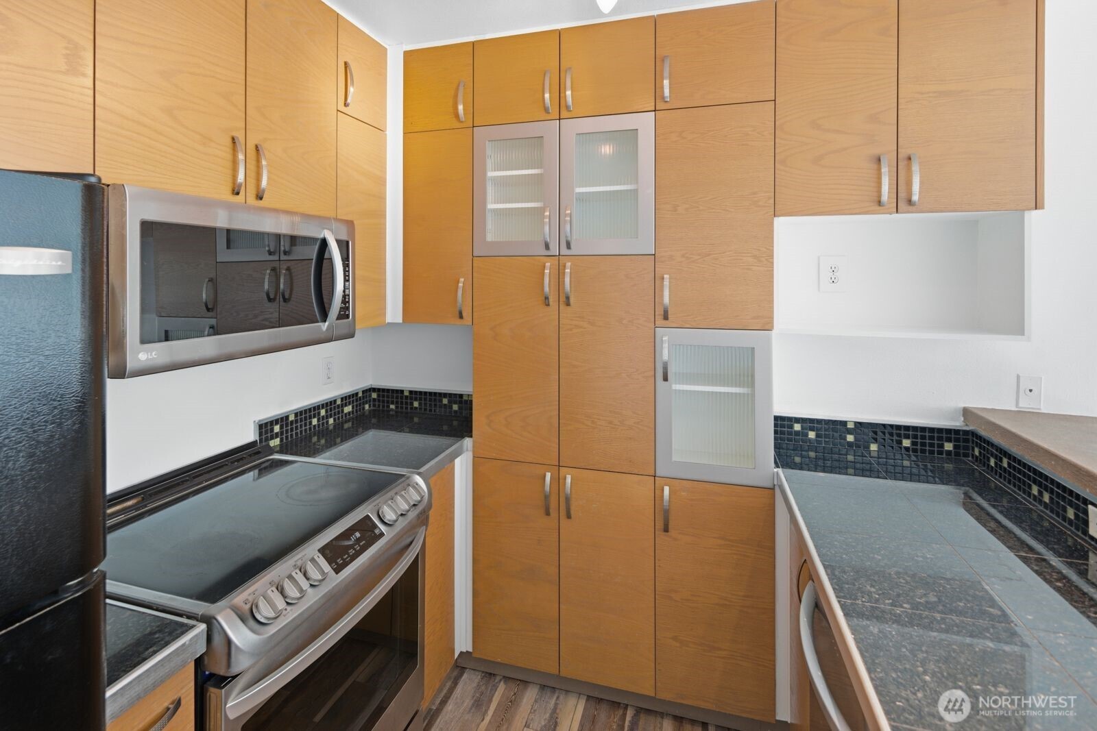 2440 Western Ave #509, Seattle, WA 98121