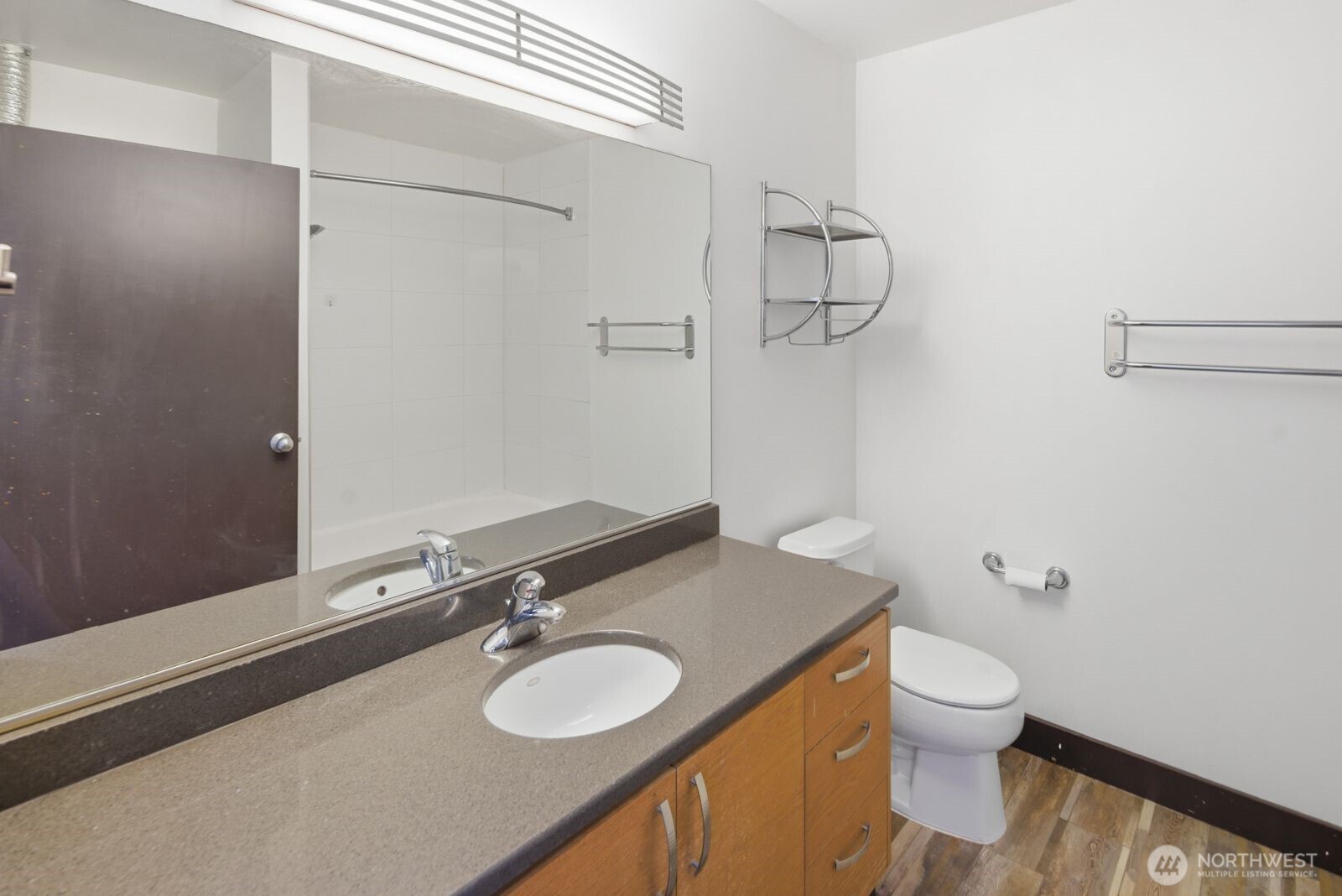 2440 Western Ave #509, Seattle, WA 98121