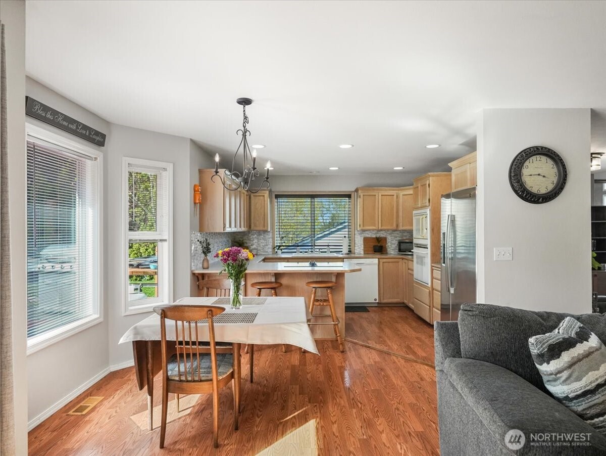 2518 18th Street SE, Puyallup, WA 98374