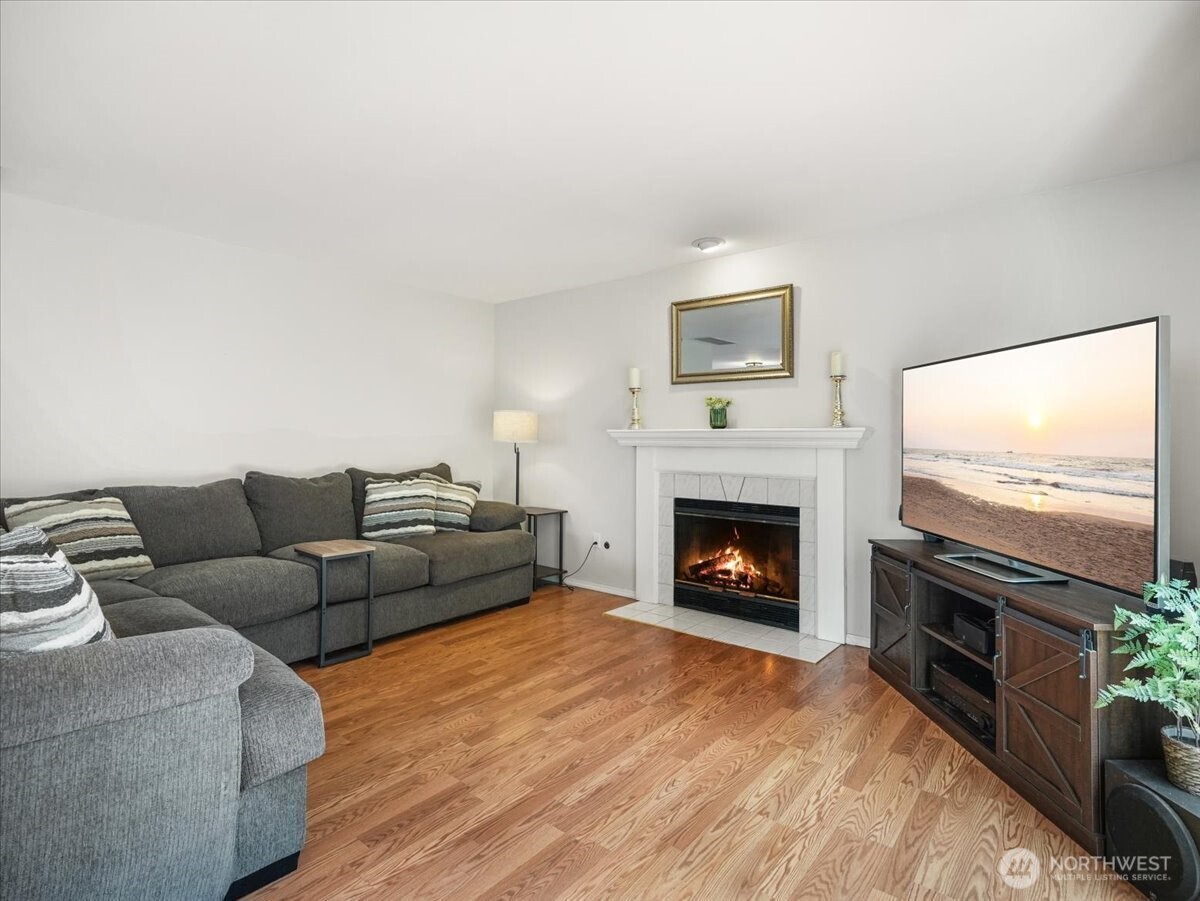 2518 18th Street SE, Puyallup, WA 98374