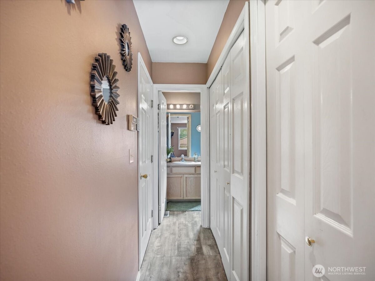 2518 18th Street SE, Puyallup, WA 98374