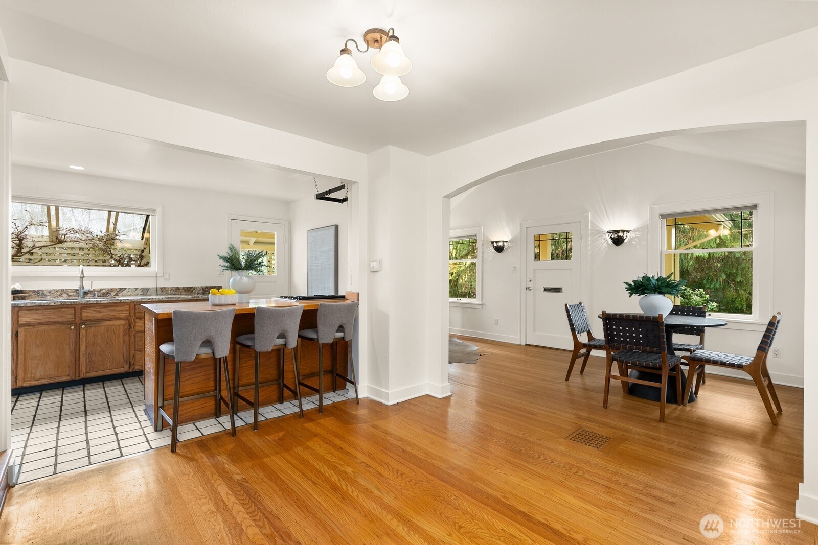 2920 NE 60th Street , Seattle, WA 98115
