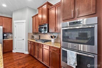 10411 32nd Street E, Edgewood, WA 98372 - Photo 13