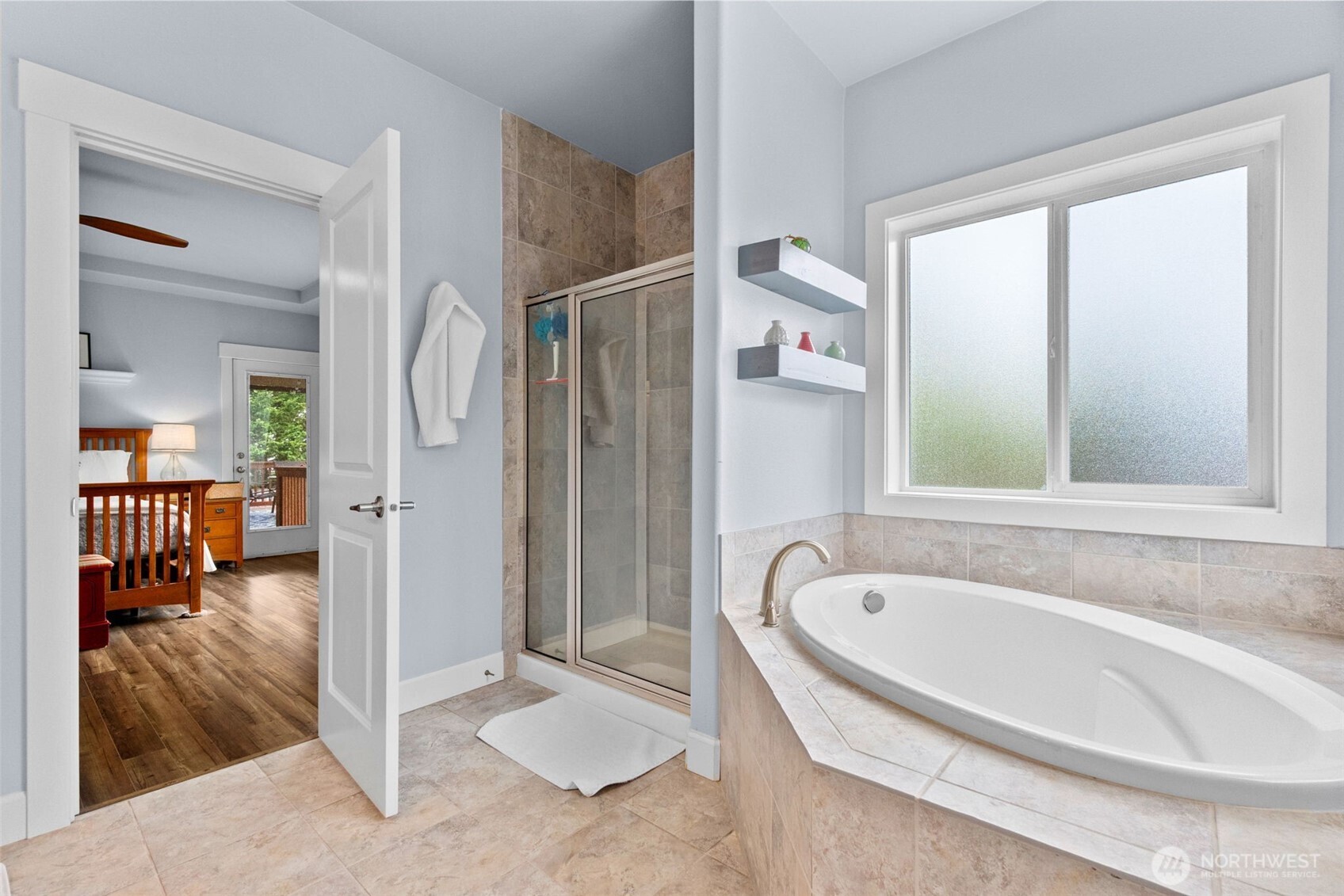 10411 32nd Street E, Edgewood, WA 98372