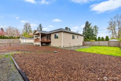 10411 32nd Street E, Edgewood, WA 98372 - Photo 32