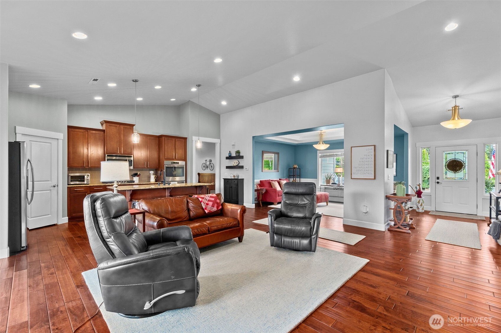 10411 32nd Street E, Edgewood, WA 98372