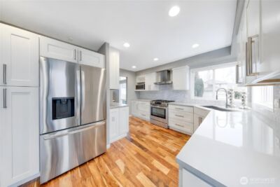 4905 NE 19th Court , Renton, WA 98059 - Photo 3