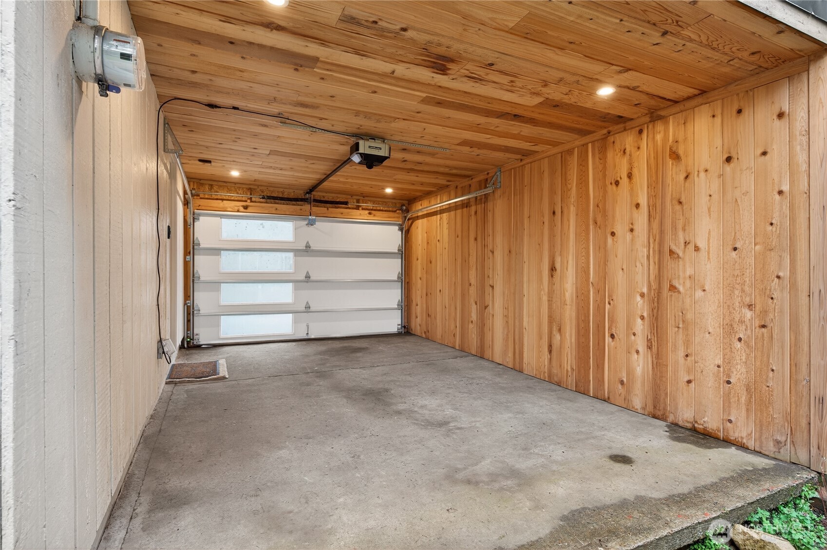 14551 Ashworth Avenue N, Shoreline, WA 98133