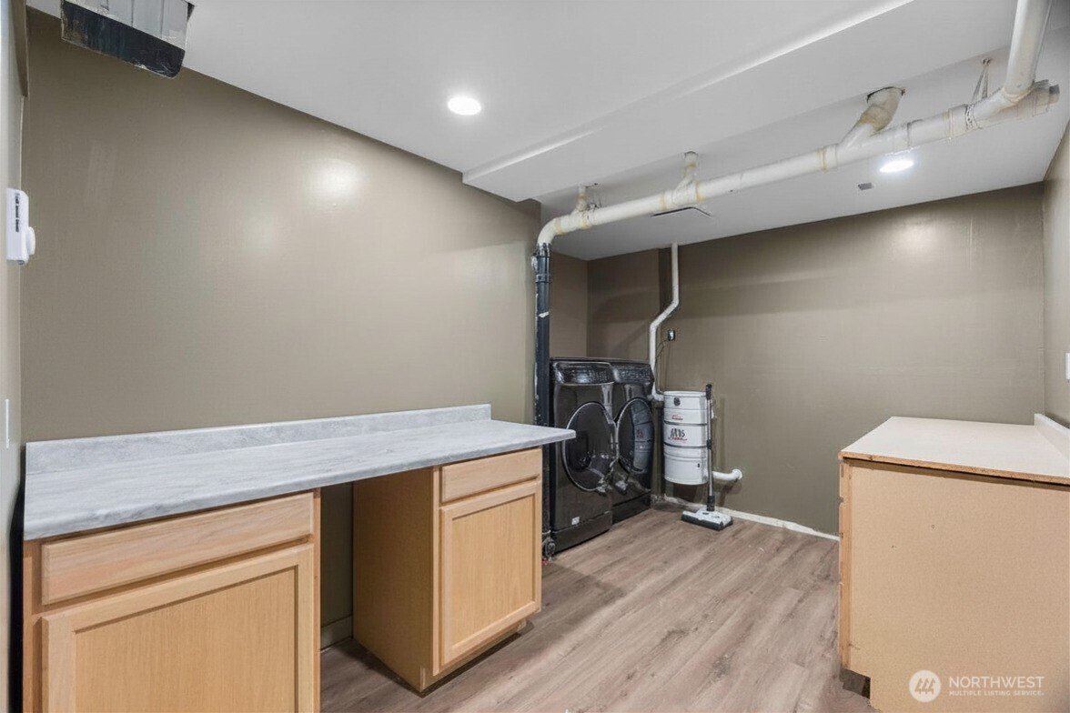 9009 Ridgeview Circle W, University Place, WA 98466