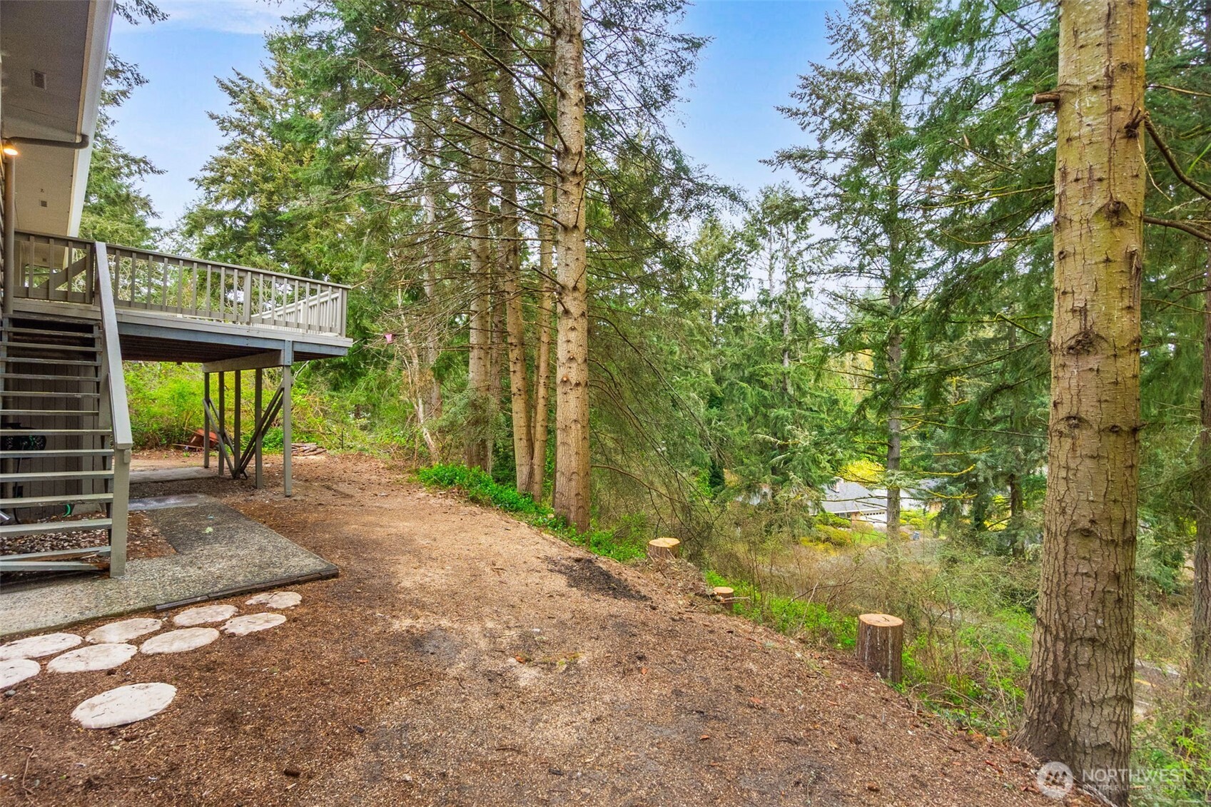 9009 Ridgeview Circle W, University Place, WA 98466
