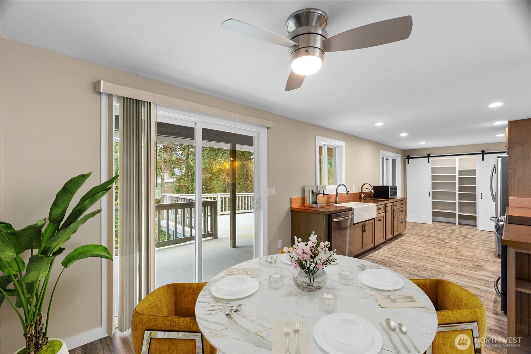 9009 Ridgeview Circle W, University Place, WA 98466