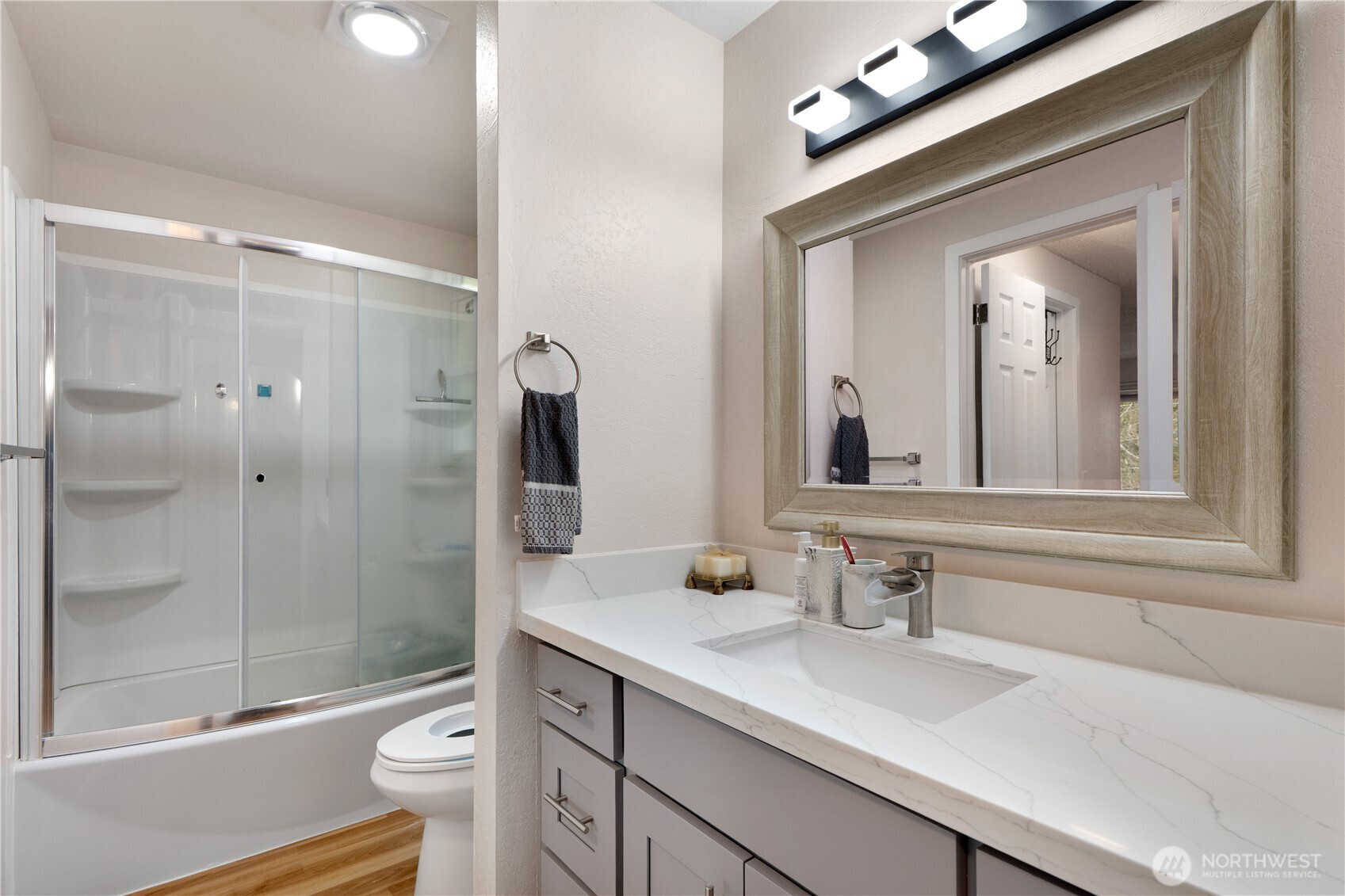 19203 40th Avenue W #A5, Lynnwood, WA 98036