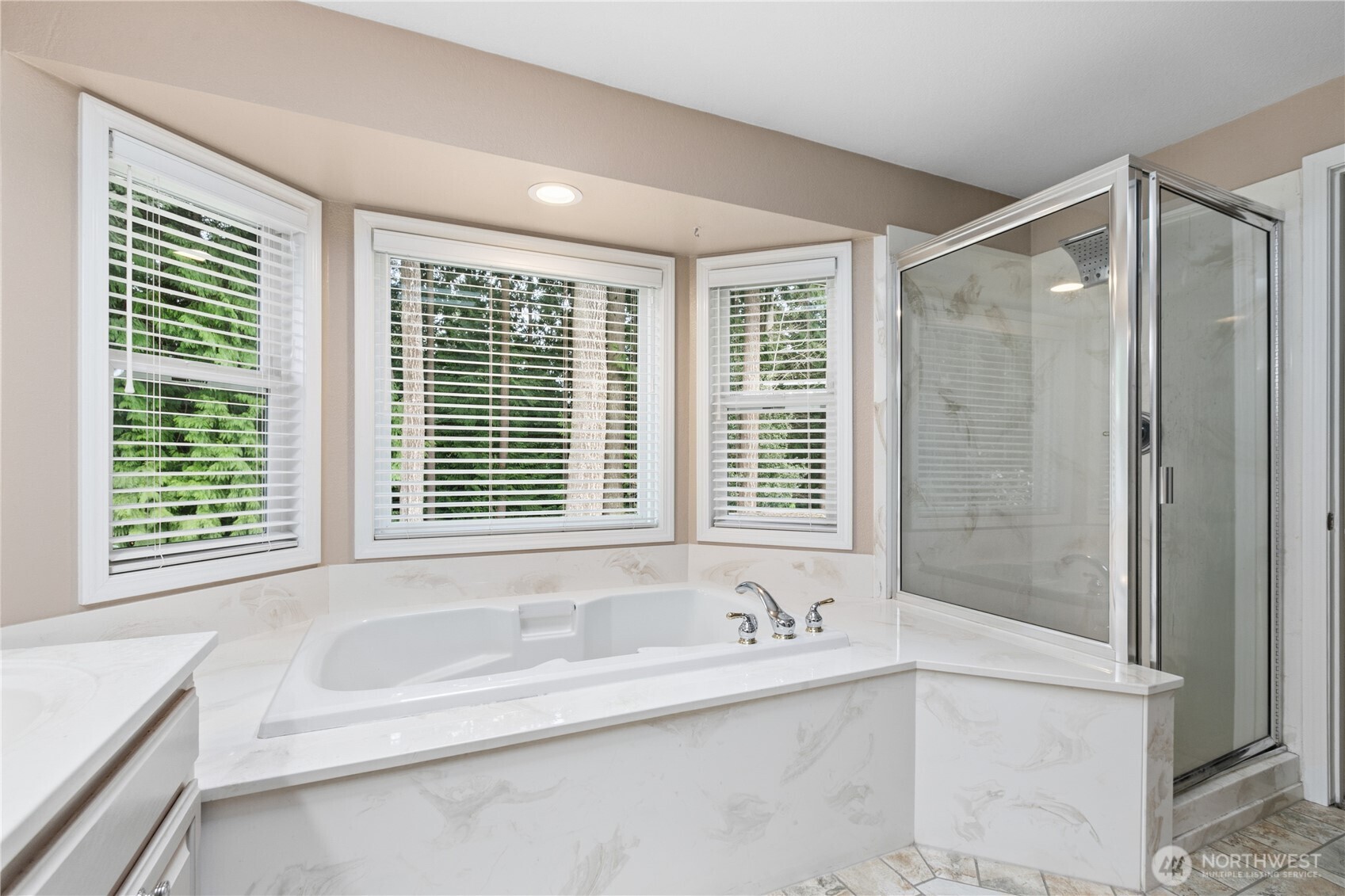 12504 40th Avenue SE, Everett, WA 98208