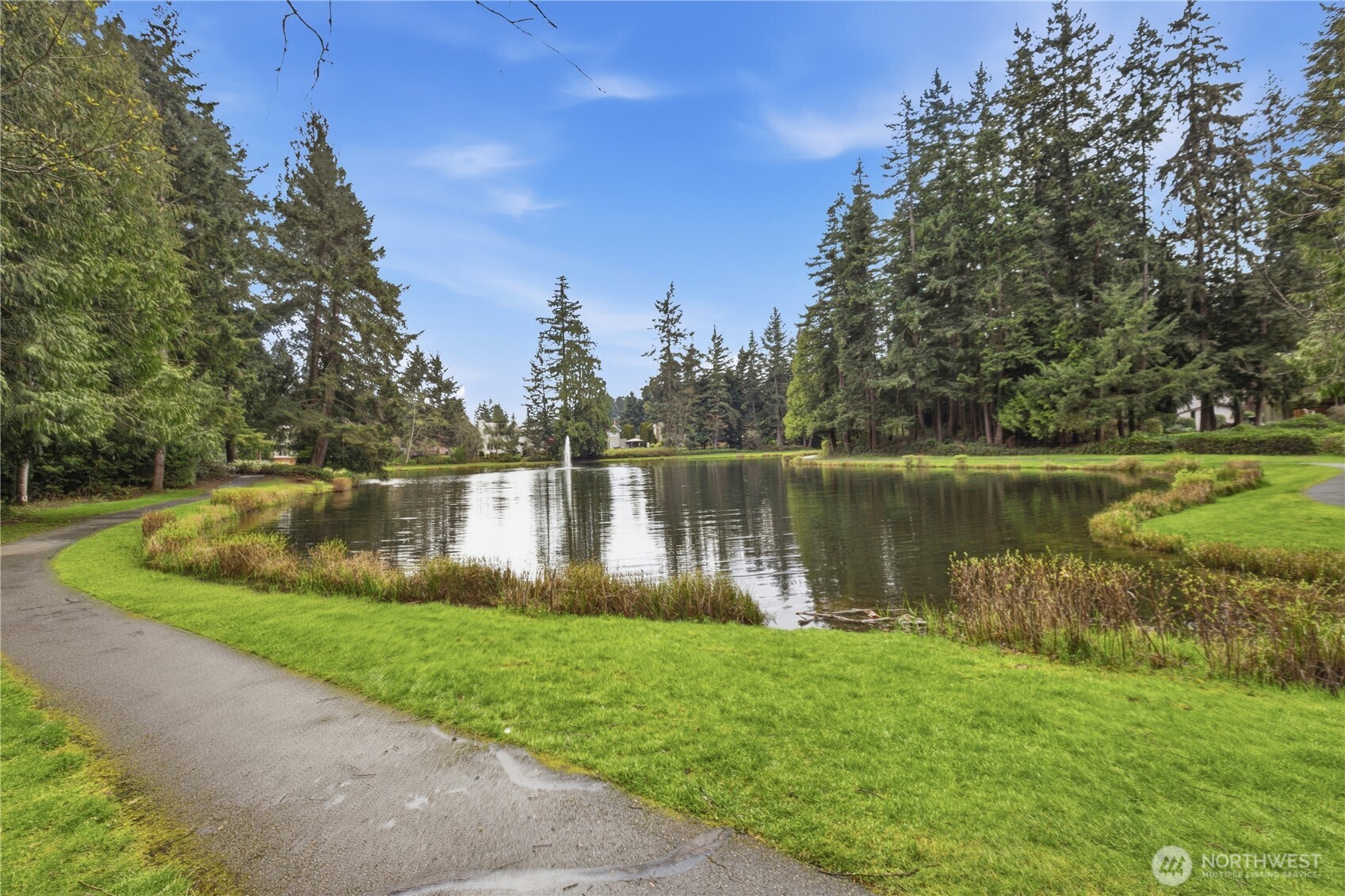 12504 40th Avenue SE, Everett, WA 98208