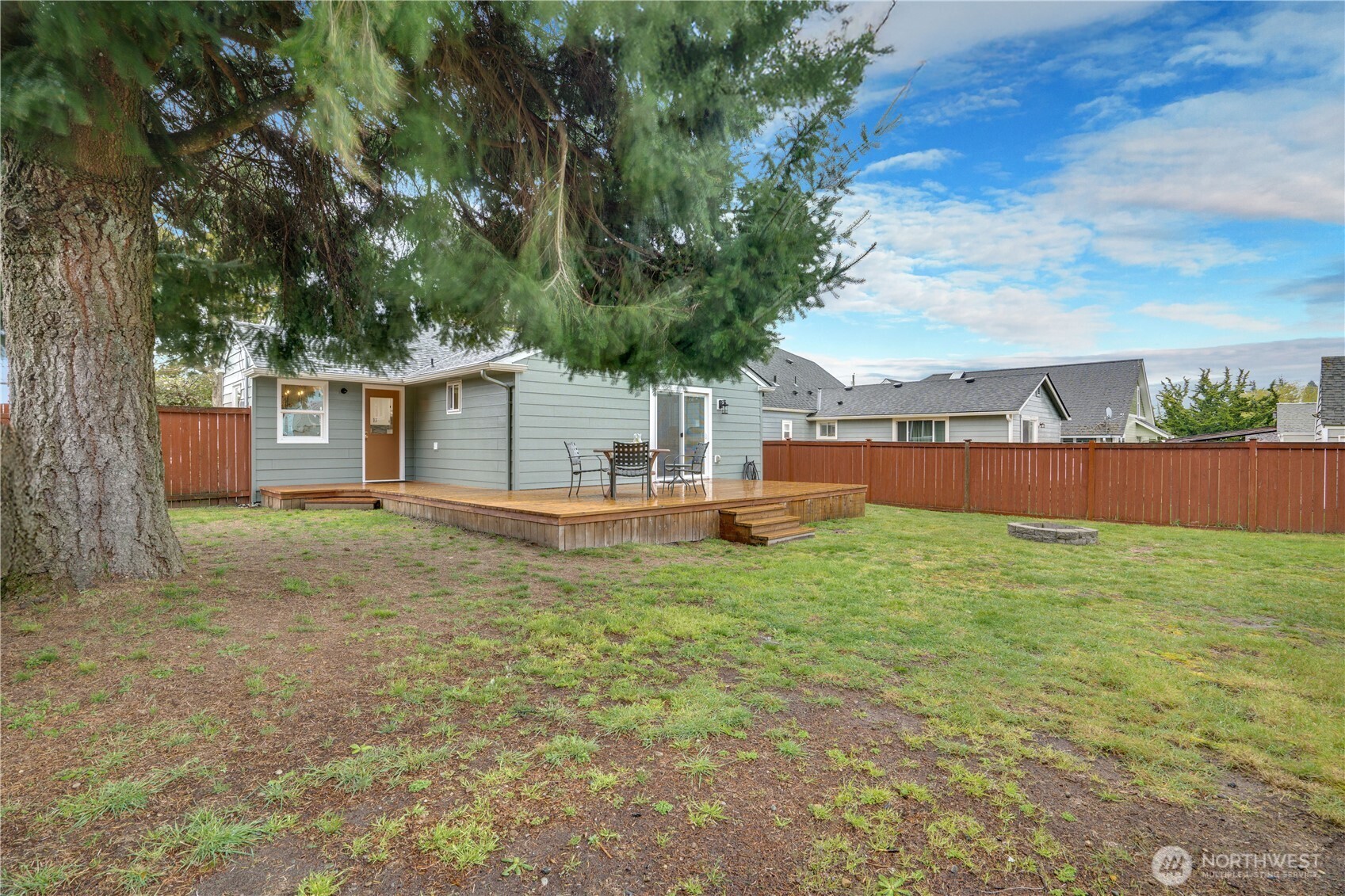 4922 N 19th Street , Tacoma, WA 98406