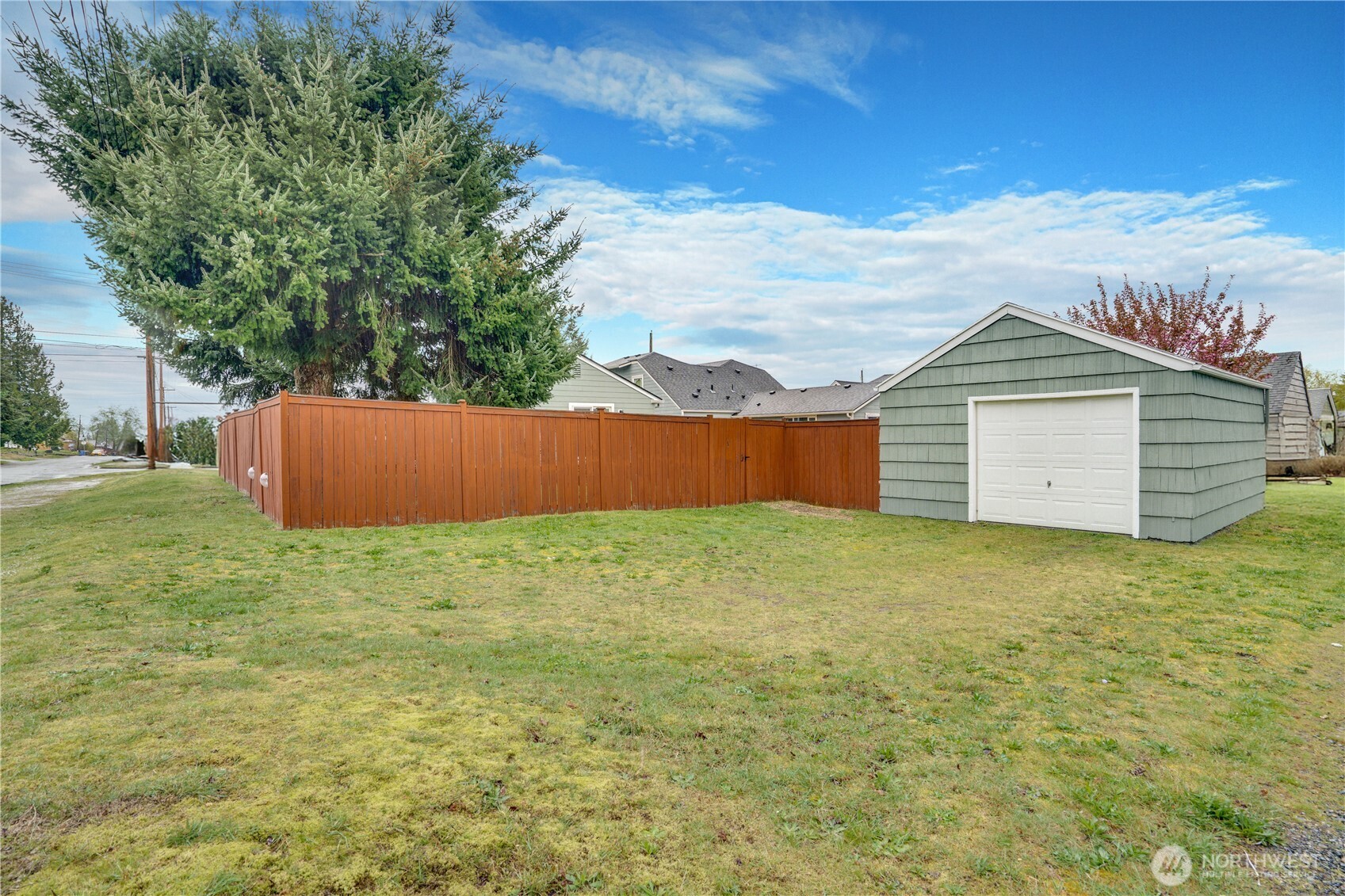4922 N 19th Street , Tacoma, WA 98406