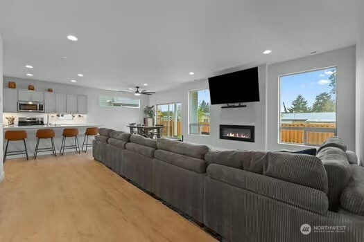 1528 Maas Court , Buckley, WA 98321