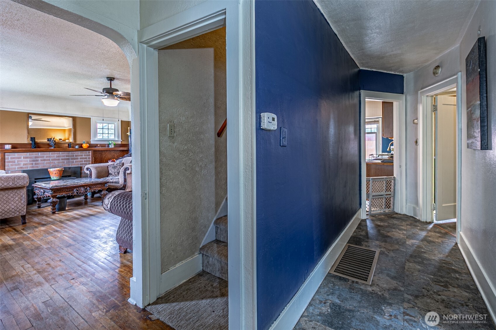 1432 S 56th Street , Tacoma, WA 98408